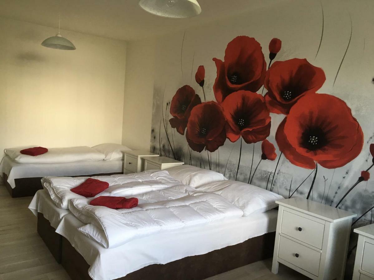Apartmam Na Namesti II Opocno Bagian luar foto
