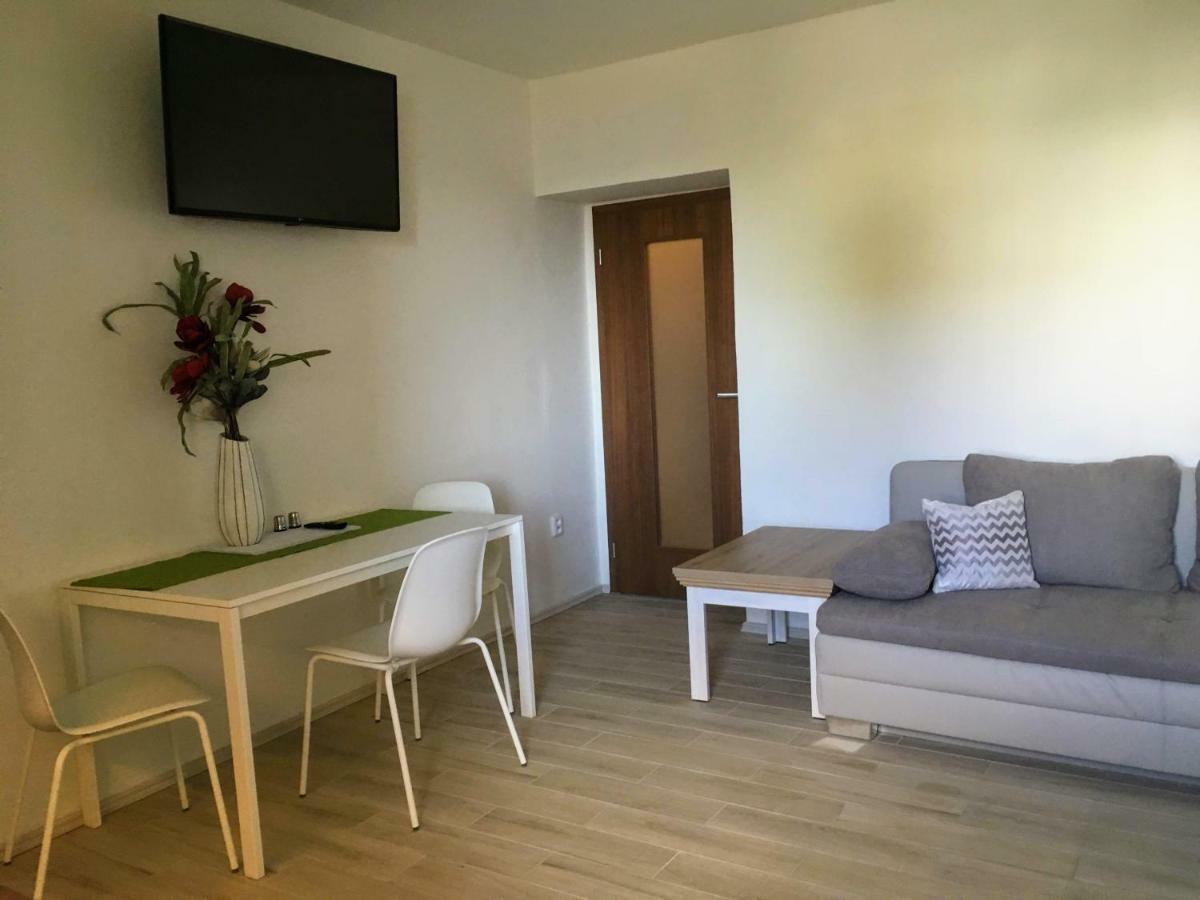 Apartmam Na Namesti II Opocno Bagian luar foto
